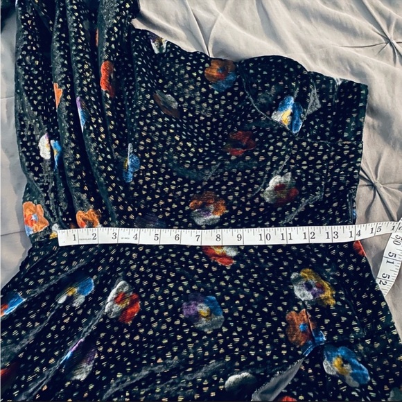 COPY - Anthropologie Eva Franco Velvet Metallic Pasquette Floral Wide Leg Pants… - Picture 12 of 14